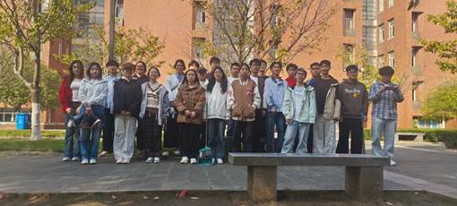 dfd7124bd749cfba9baa0deac498400a